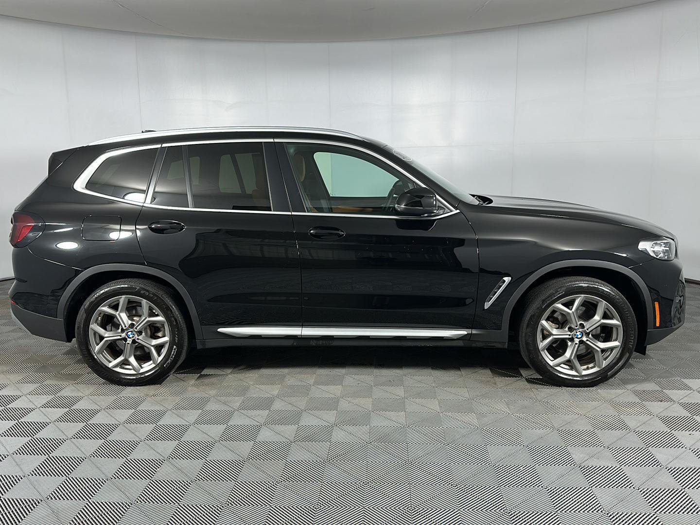 Certified Used 2023 Jet Black BMW xDrive30i image 34