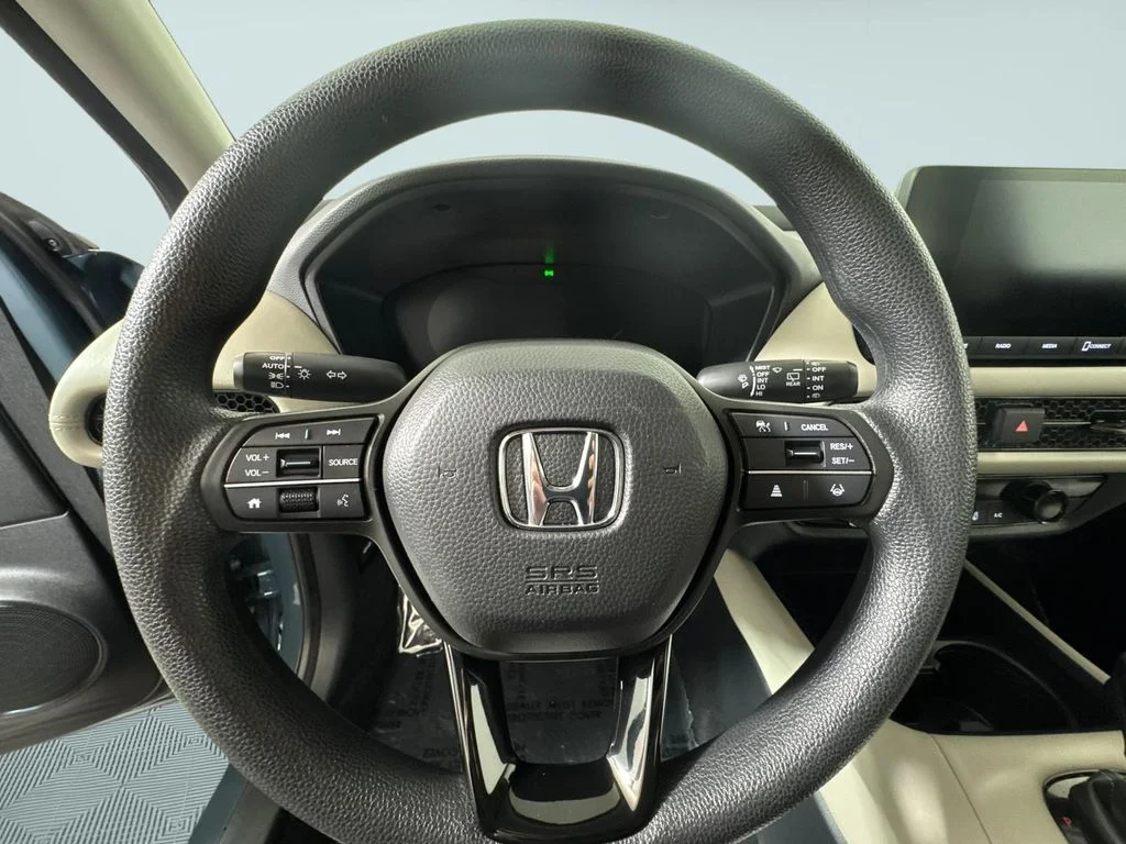 Used 2023 Pearl Honda LX image 25