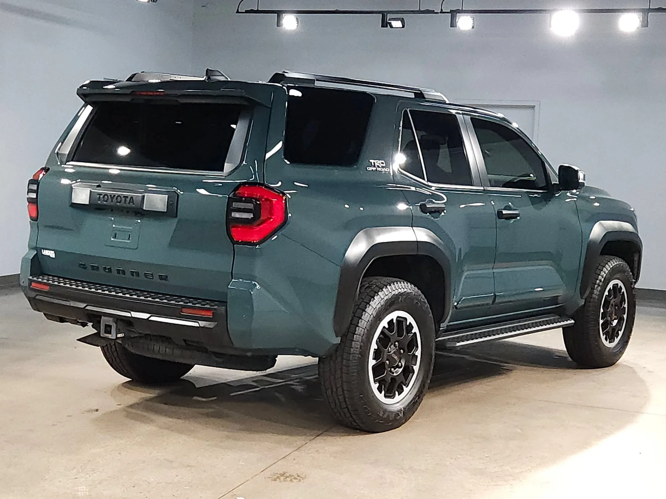 Certified Used 2025 Everest Toyota TRD Off Road image 7