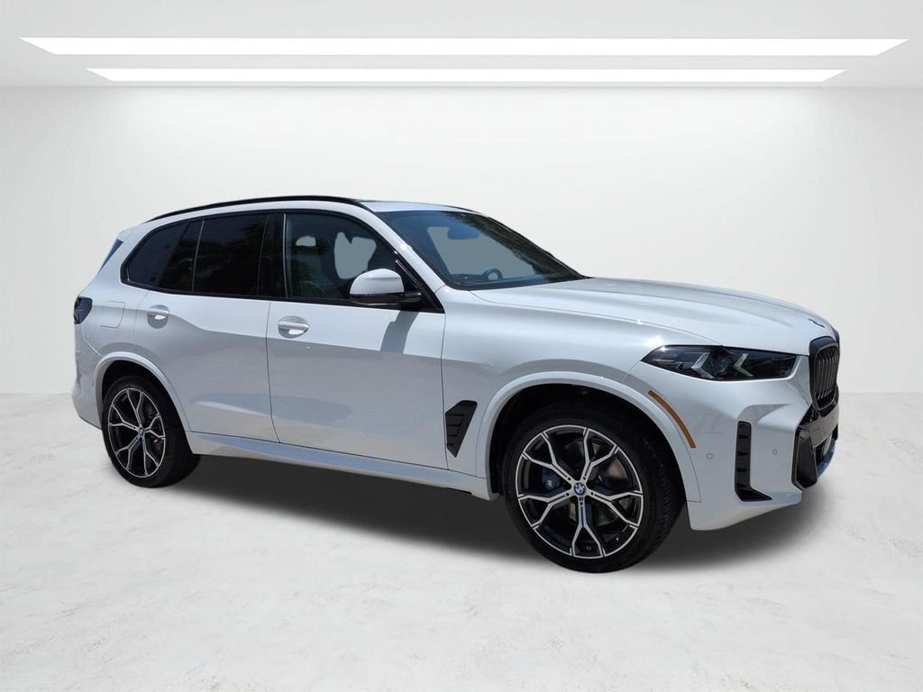 New 2026 Alpine White BMW xDrive40i image 2