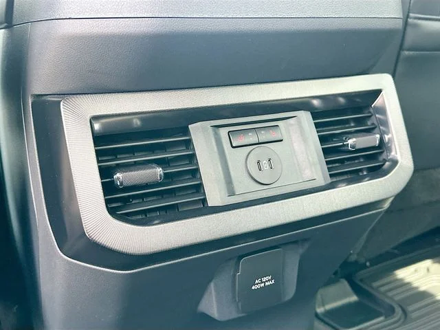 New 2026 Avalanche Ford Platinum image 18