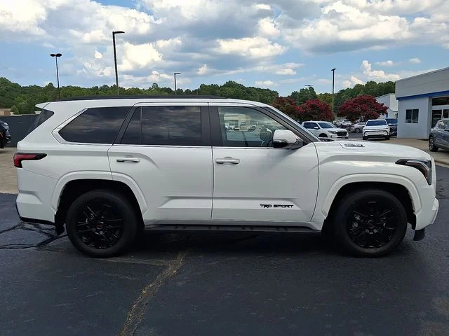 Used 2024 White Toyota SR5 image 7