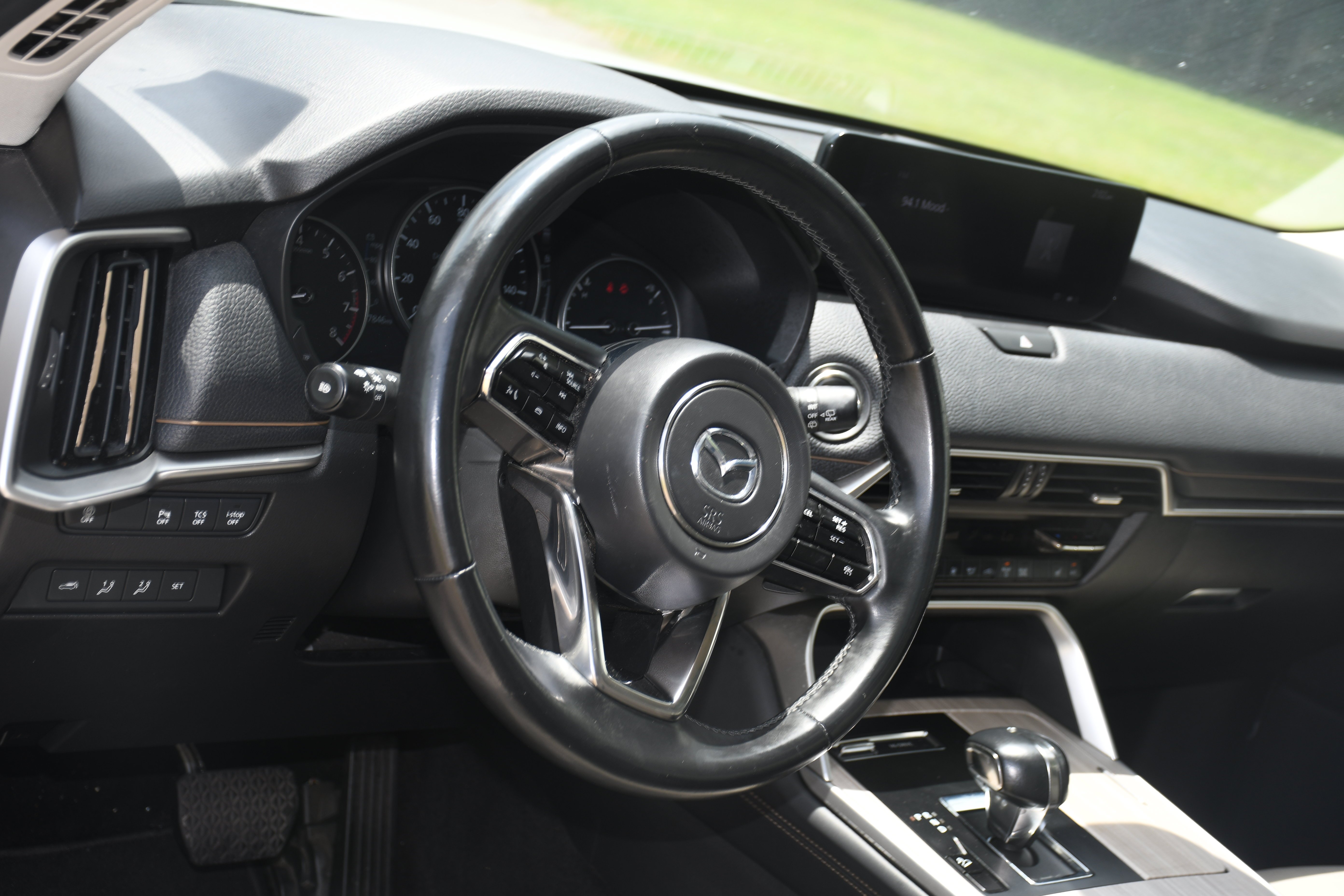 Used 2024 White Mazda 3.3 Turbo Premium image 9