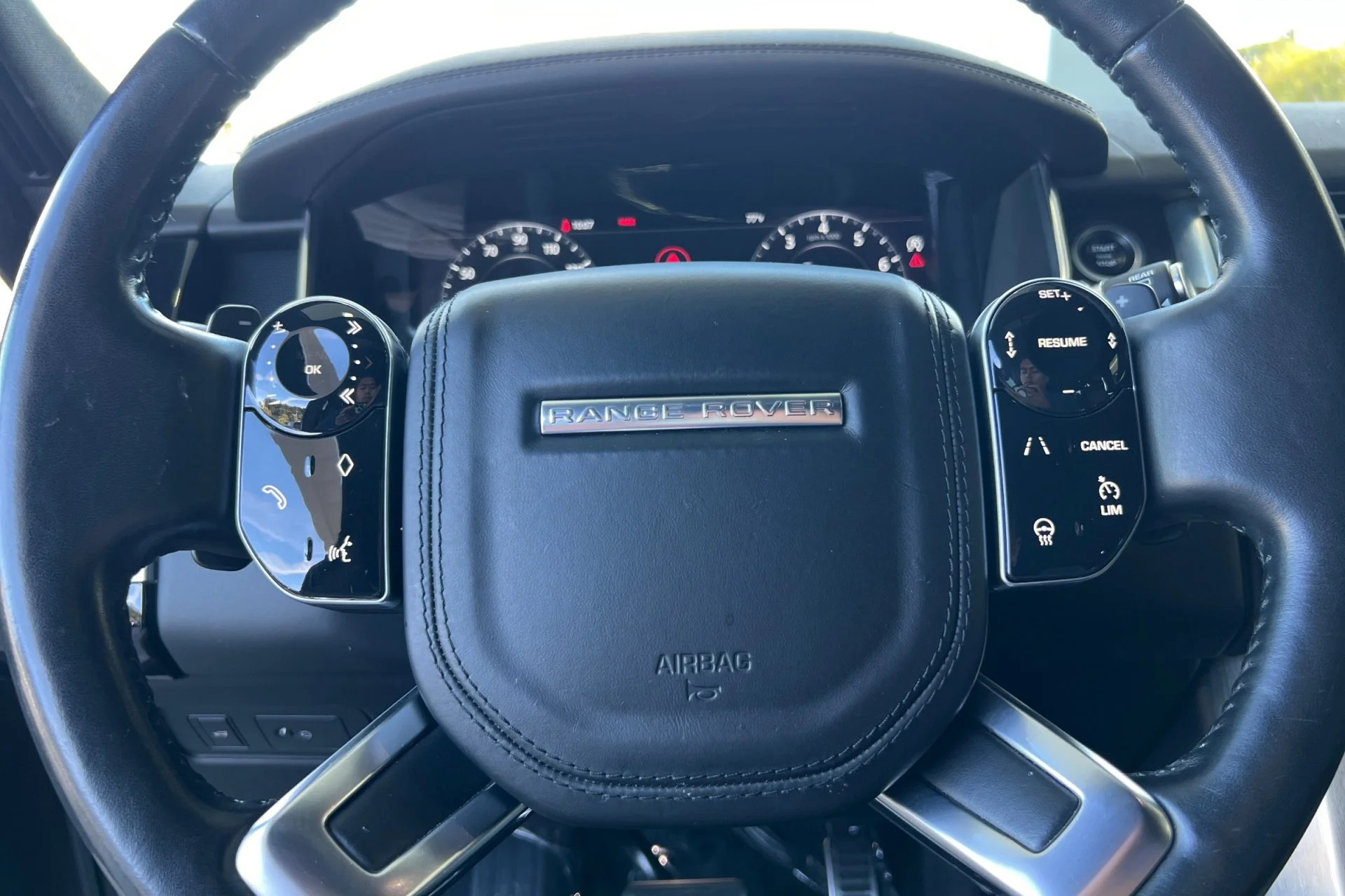 Used 2021 Fuji White Land Rover P525 Westminster image 26