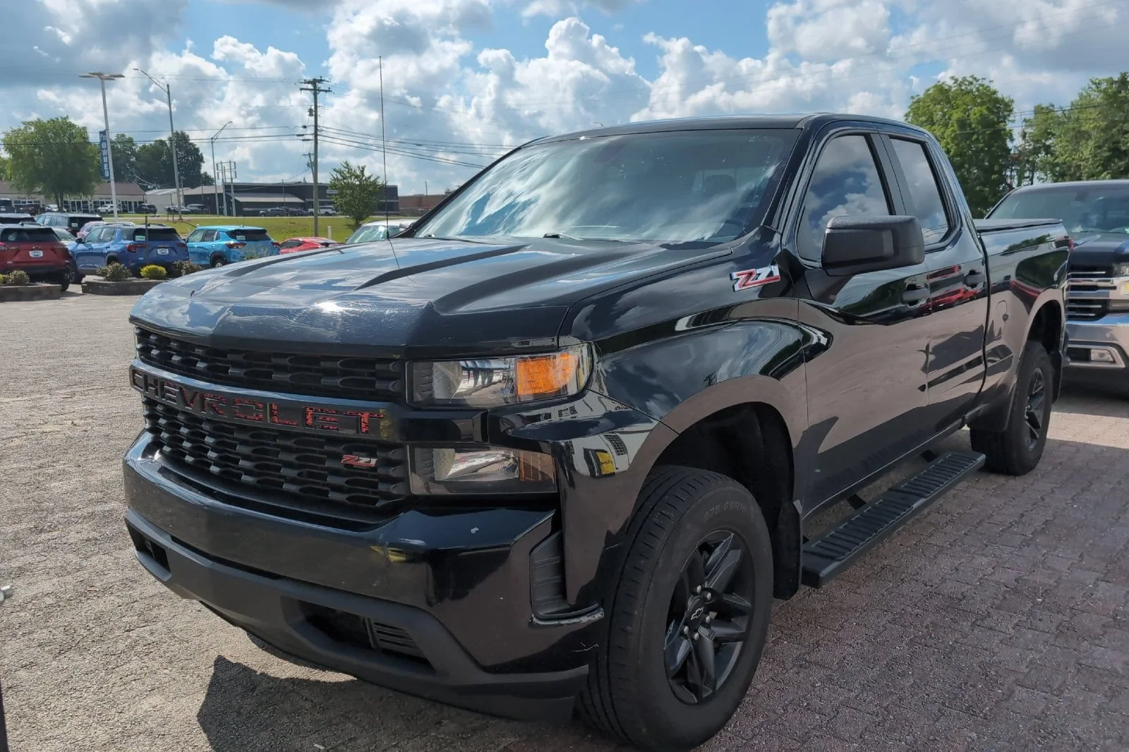 Used 2019 Black Chevrolet Custom Trail Boss image 11