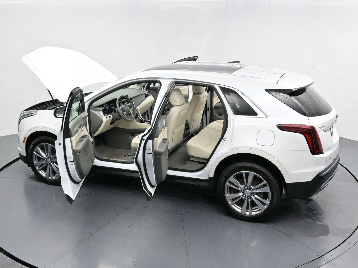 Used 2024 Crystal White Tricoat Cadillac Premium Luxury image 41
