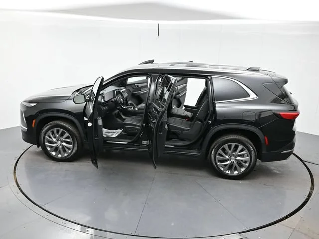 Used 2025 Ebony Twilight Metallic Buick Preferred image 40