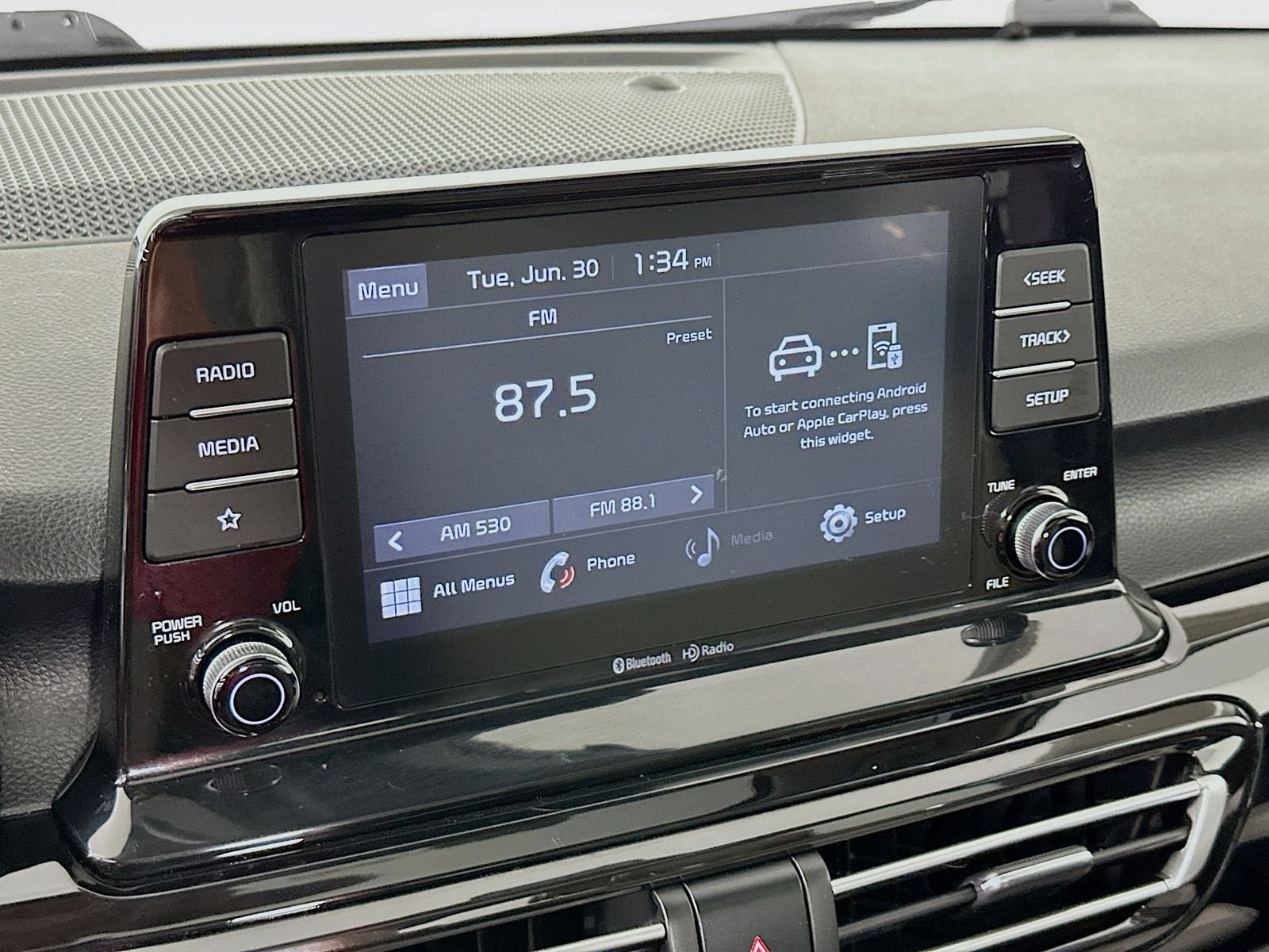 Used 2021 Snow White Pearl Kia EX image 14