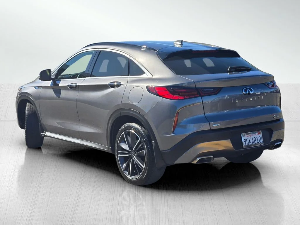 Used 2023 Graphite Shadow INFINITI ESSENTIAL image 8