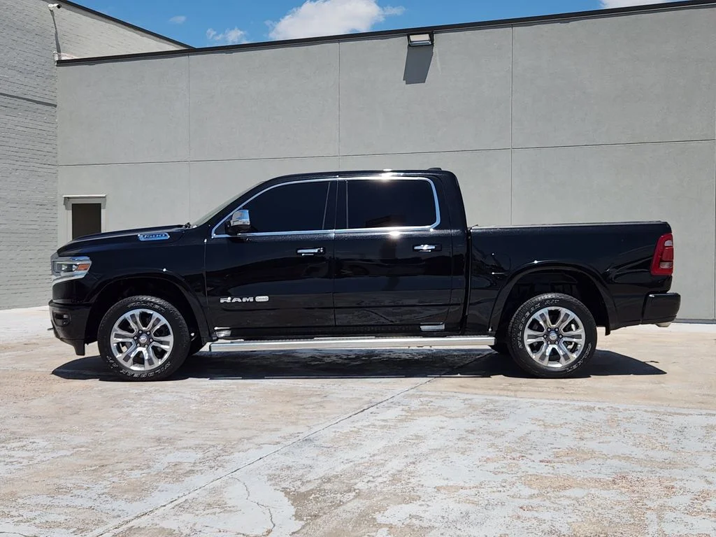 Used 2022 Diamond Black Crystal Pearlcoat Ram Longhorn image 5