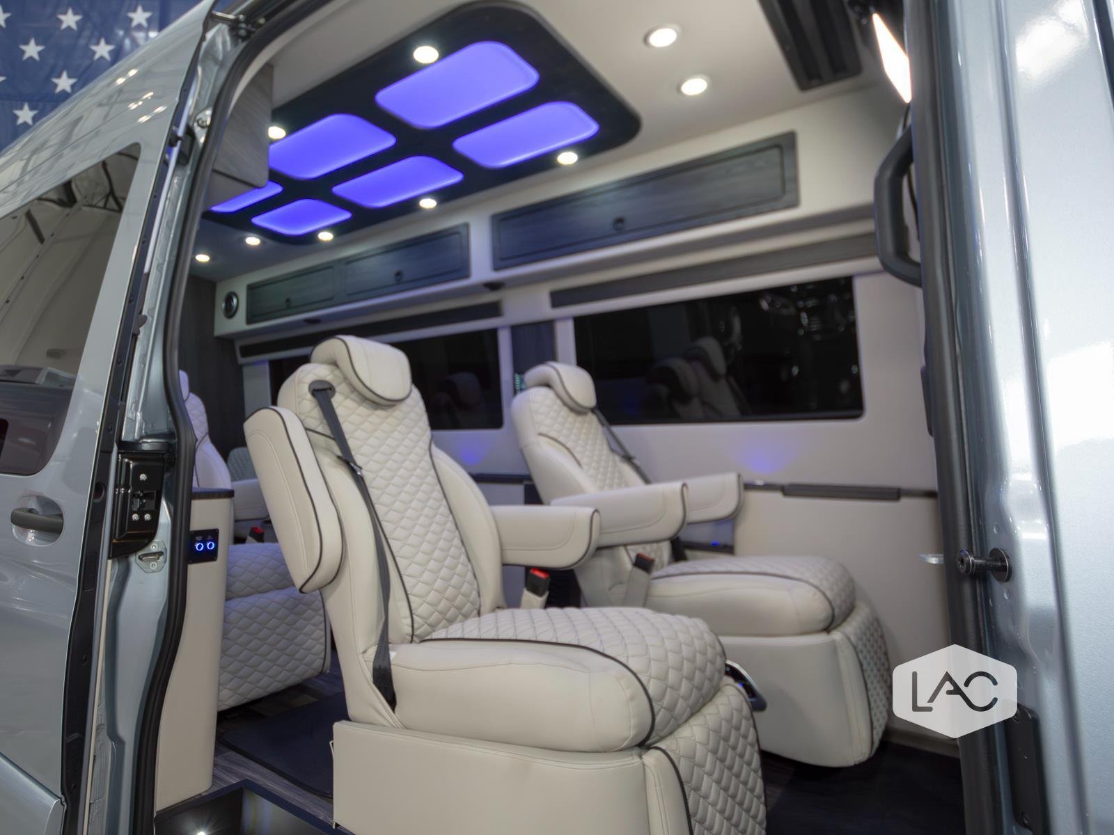 New 2026 Hightech Silver OGV LUXURY COACH AWD ADV PKG 2.1 w/ Comfort Seats image 5