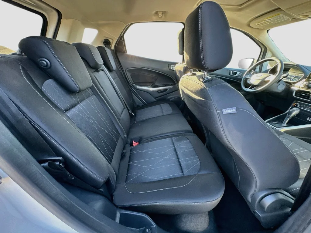 Used 2018 White Ford SE image 32