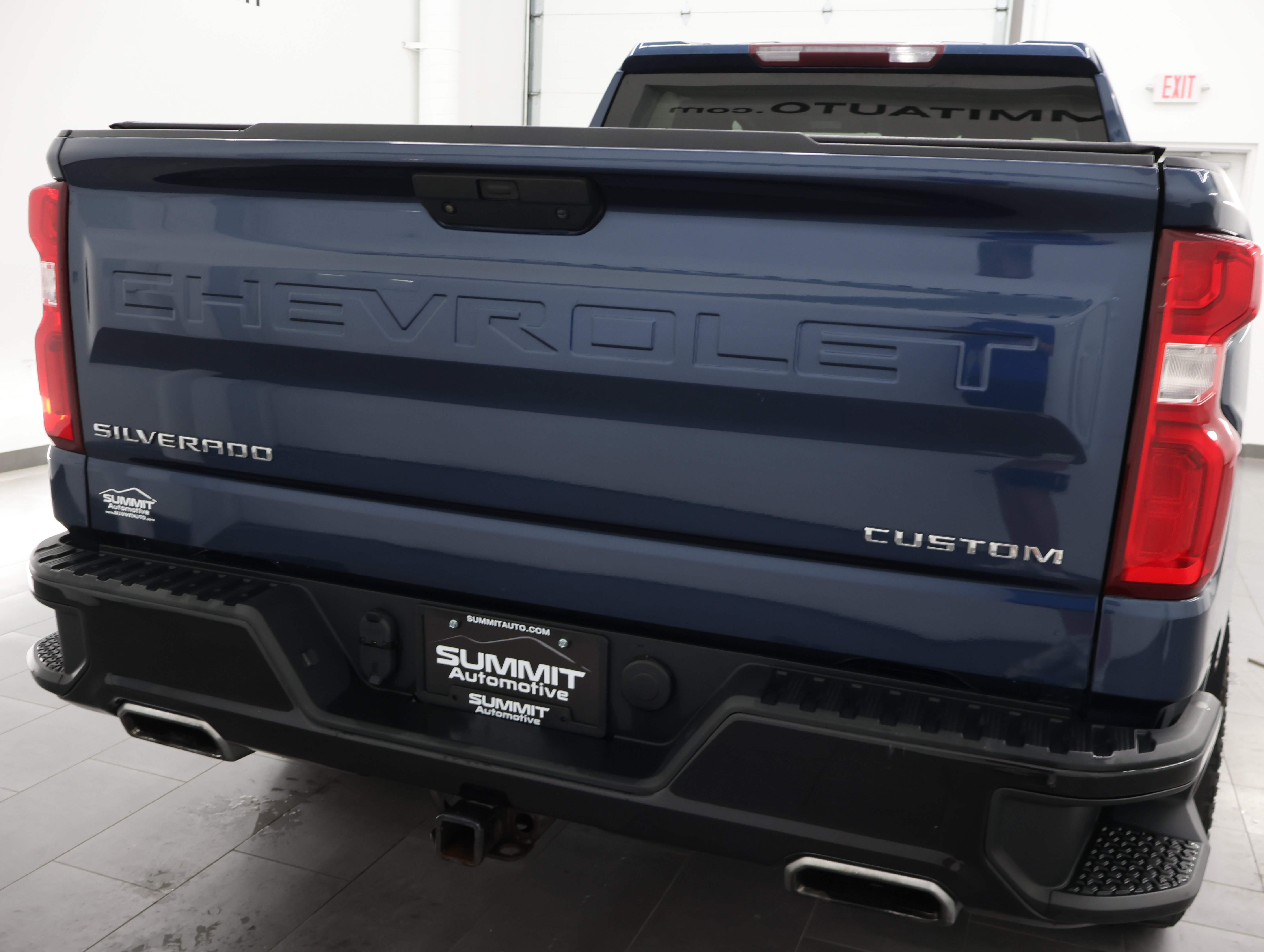 Used 2019 BLUE Chevrolet 4x4 Crew Cab Custom Trail Boss: CREW-LONG-CUSTOM-TRAIL BOSS-BACKUP CAM-Z71 image 25
