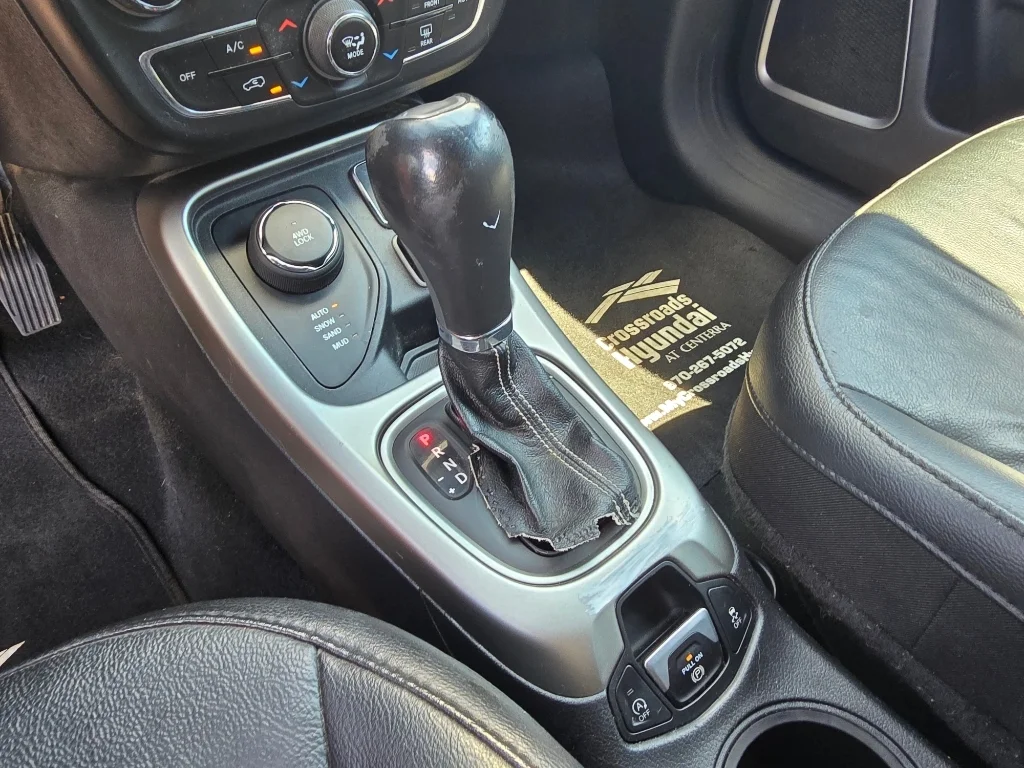 Used 2021 Redline Pearlcoat Jeep 80th Anniversary image 20