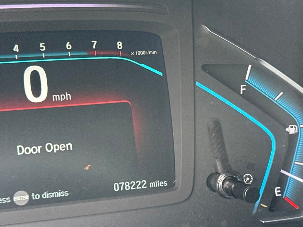 Used 2018  Honda EX image 13