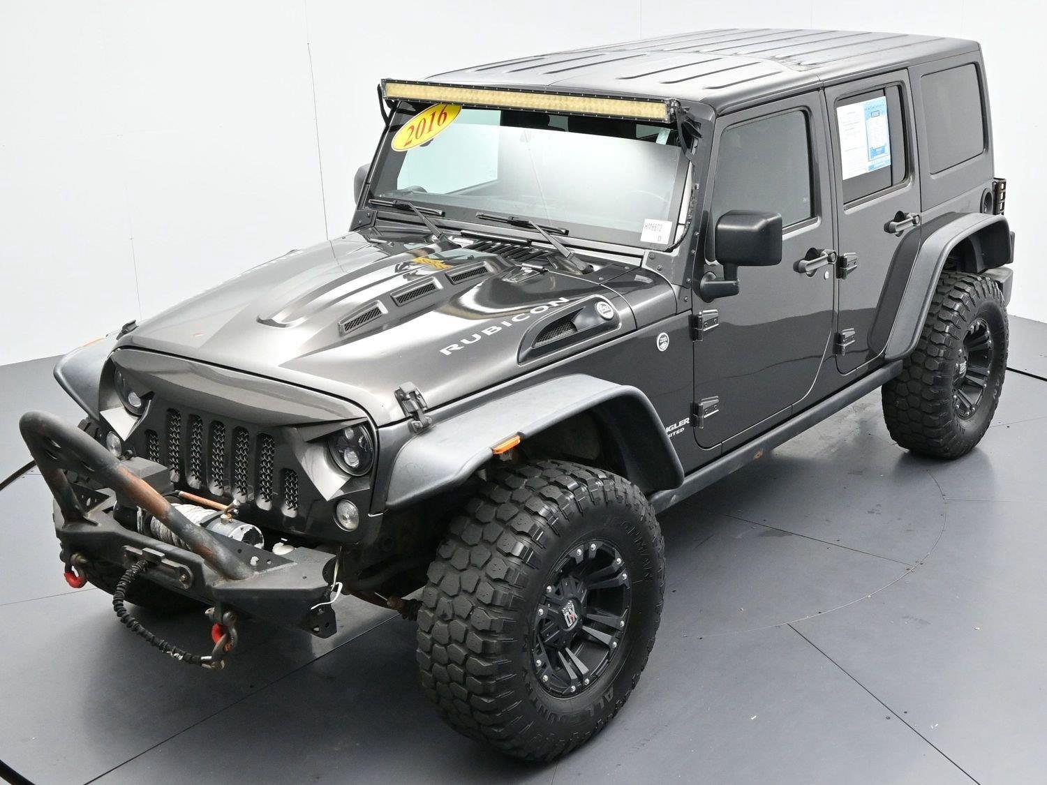 Used 2016 Granite Crystal Metallic Jeep Rubicon image 35