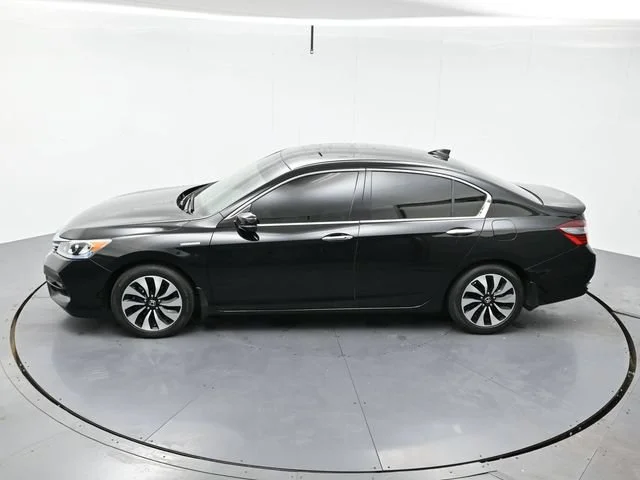 Used 2017 -select- Honda EX-L image 32