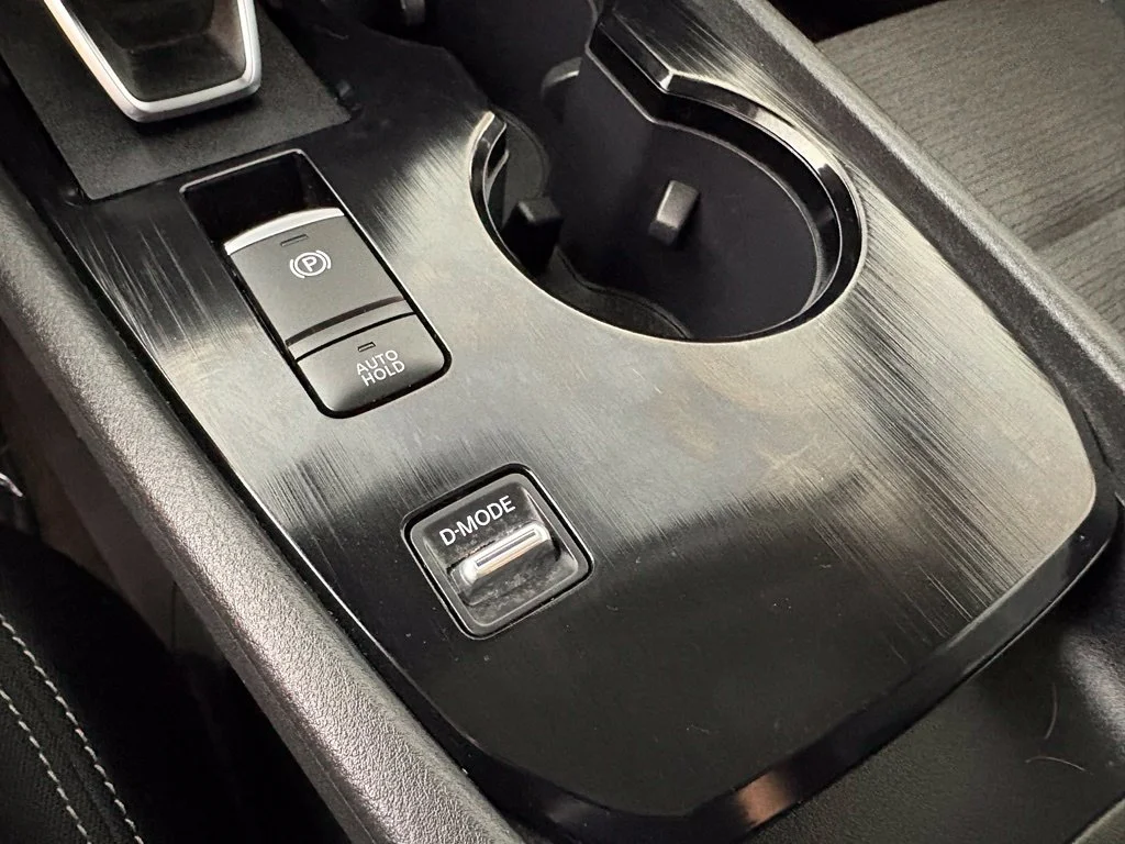 Used 2023 Gray Nissan SV image 35
