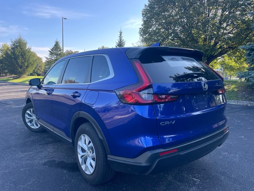 2025 Honda CR-V LX - Photo 8