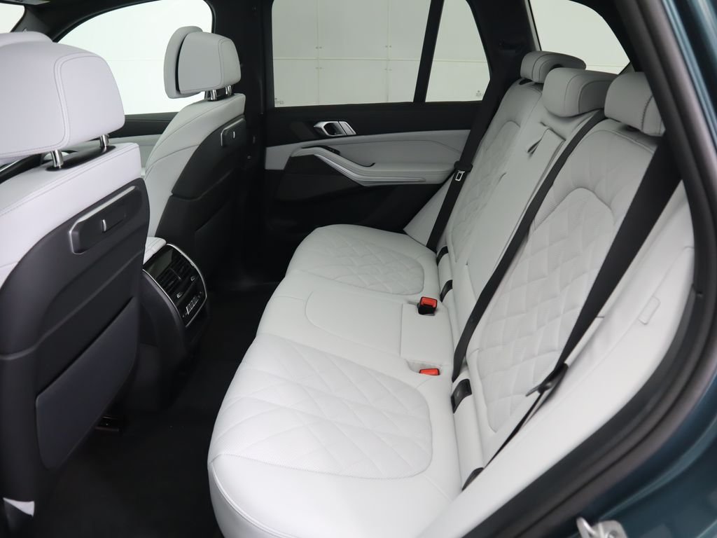 Certified Used 2026 Blue BMW sDrive40i image 23