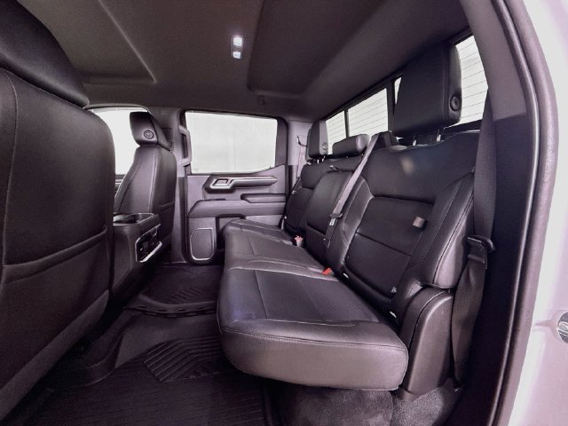 Used 2022 IRIDESCENT PEARL TRICOAT Chevrolet LTZ image 27