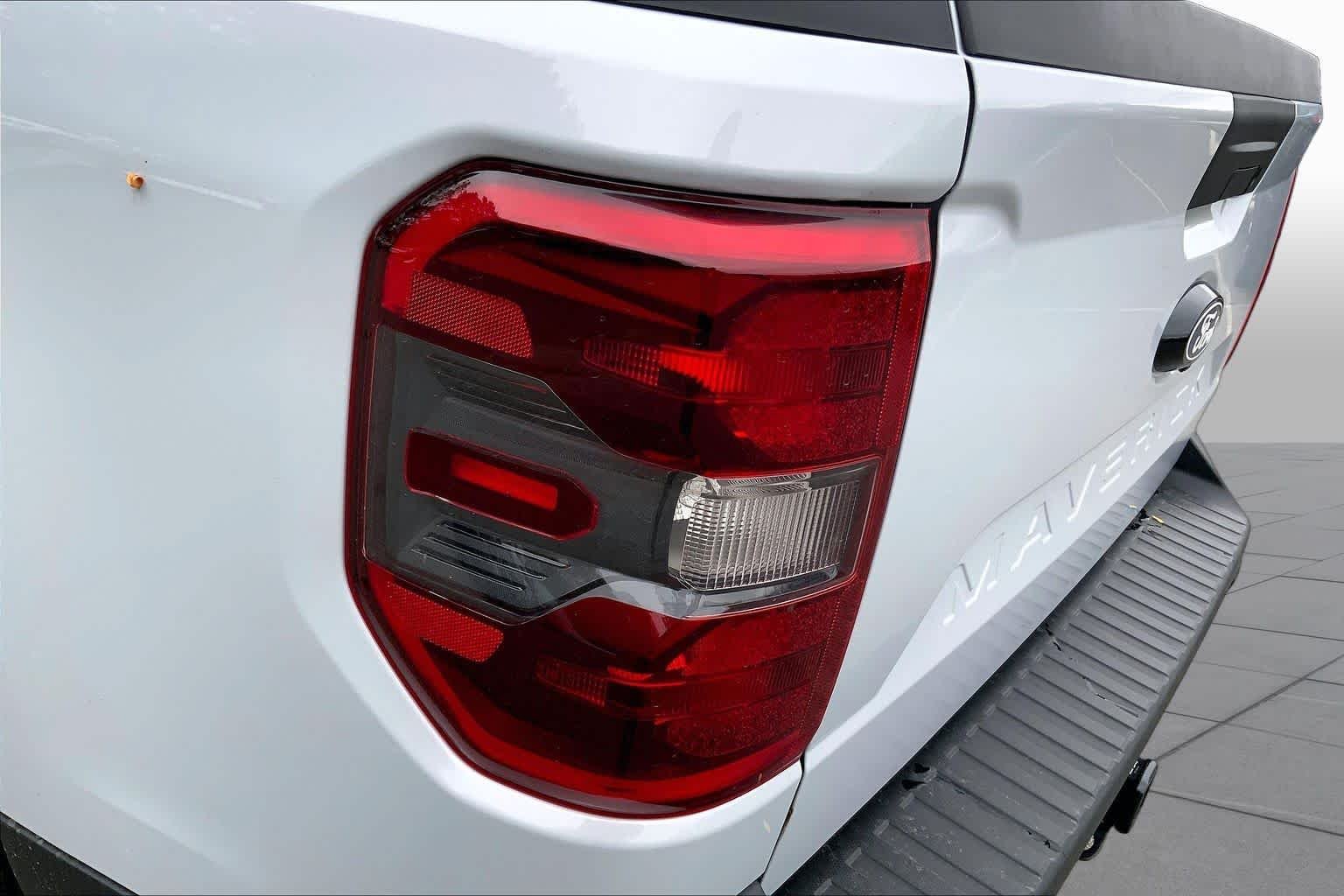 New 2026 Space White Metallic Ford XLT image 5