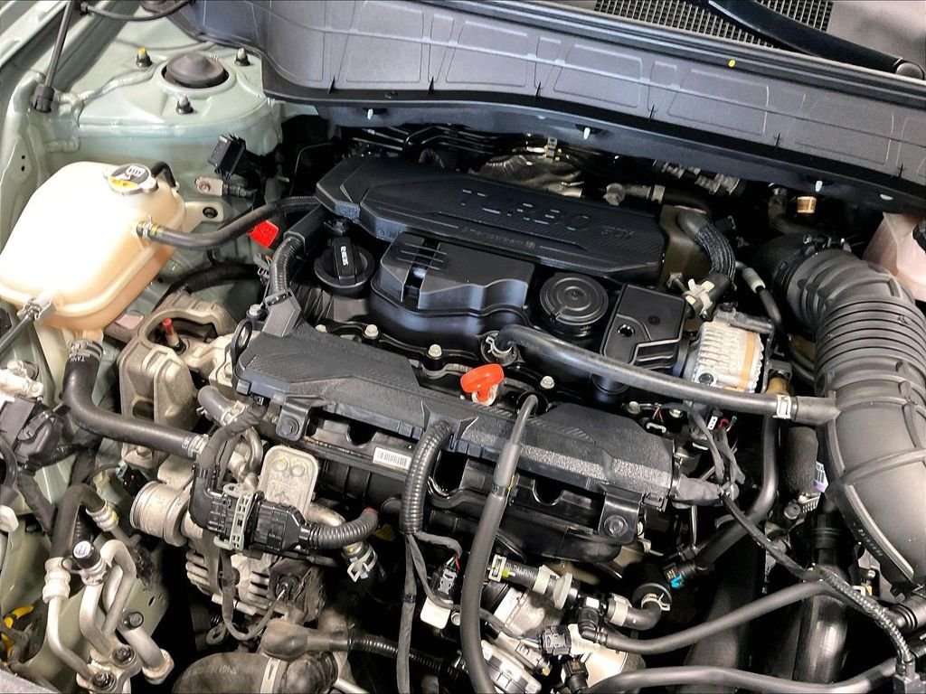 Used 2024 Green Hyundai Limited image 36