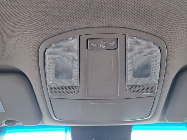 Used 2019 White Hyundai Value image 20