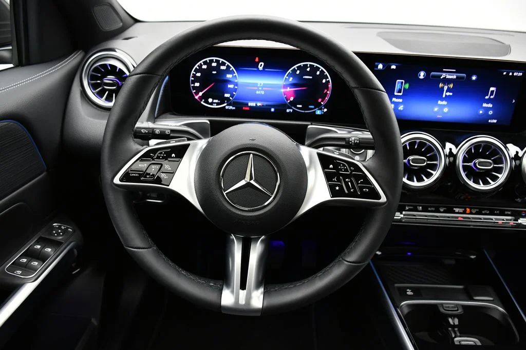 Certified Used 2026 Mountain Grey Metallic Mercedes-Benz GLB 250 image 21