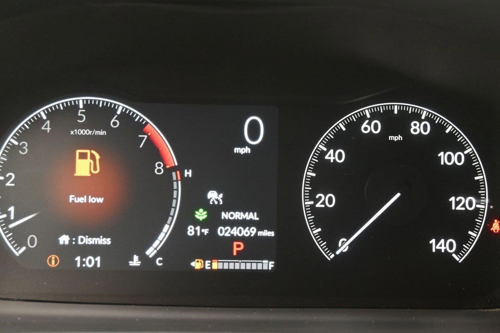 Certified Used 2024 Modern Steel Metallic Honda RTL image 14