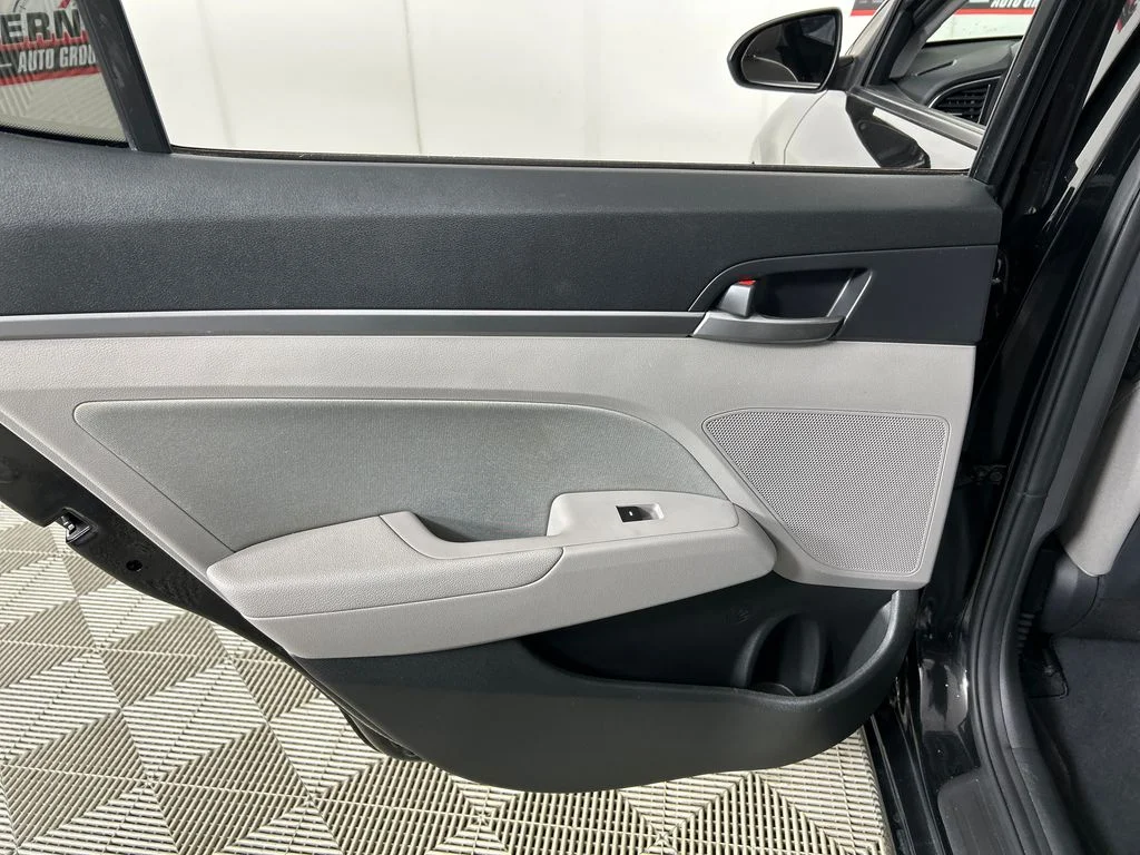 Used 2018 Black Hyundai Value Edition image 16