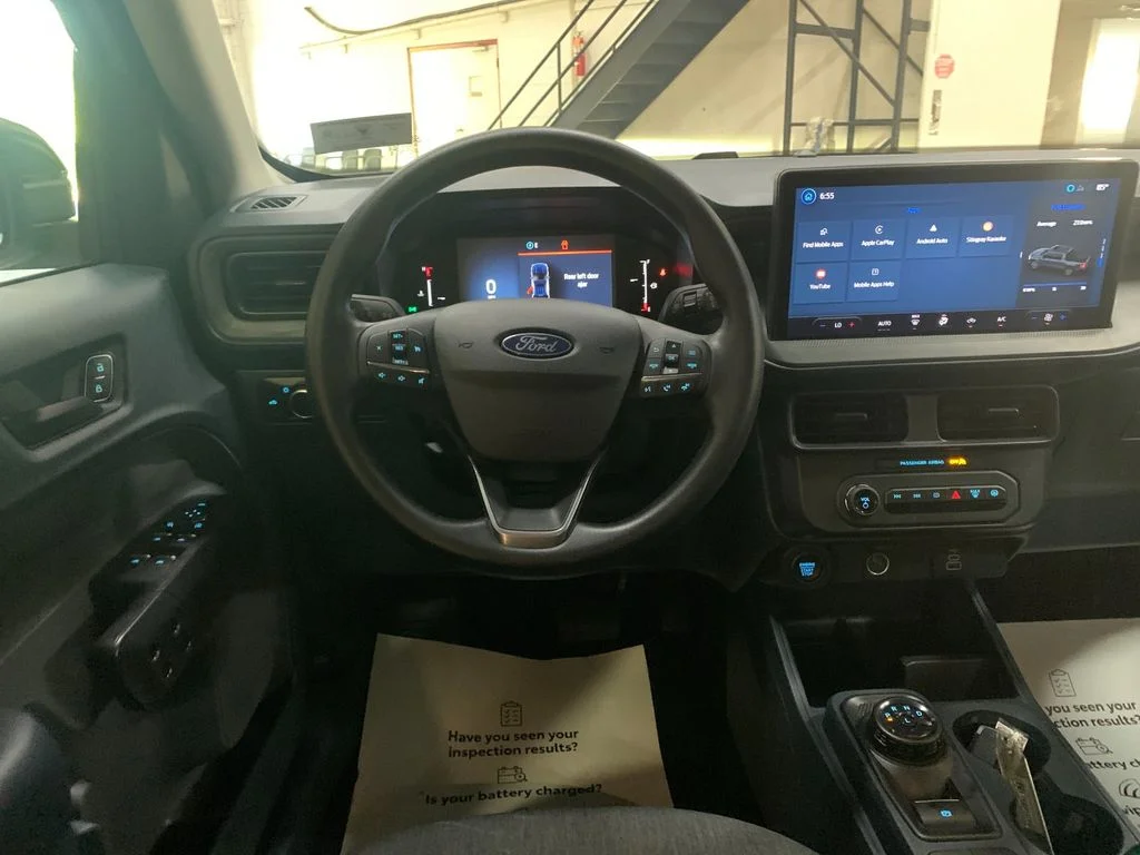 Used 2025 White Ford XLT image 17