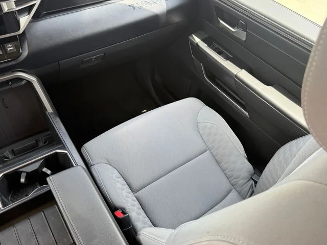 Used 2023 Midnight Black Metallic Toyota SR5 image 27