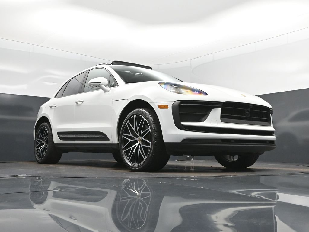Used 2024 White Porsche Base image 44