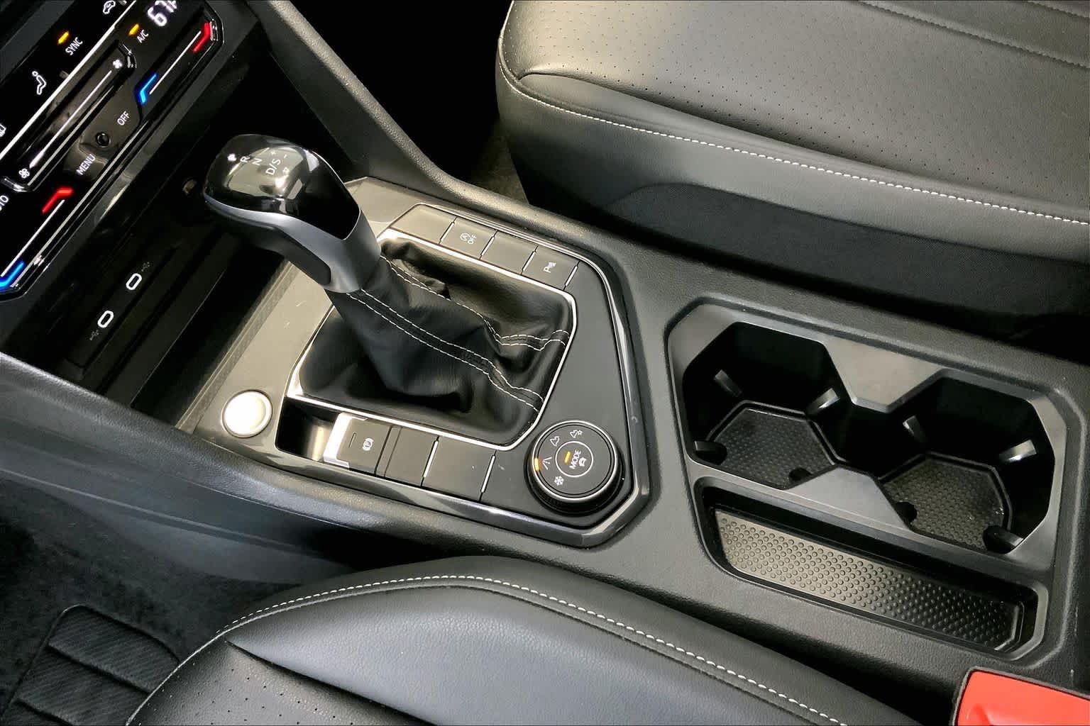Used 2024 Pyrite Silver Metallic Volkswagen SE R-Line Black image 16