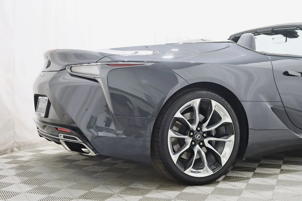 Used 2021 Gray Lexus 500 image 10