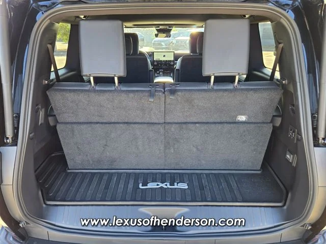 Used 2025 Black Lexus 550 Premium+ image 18