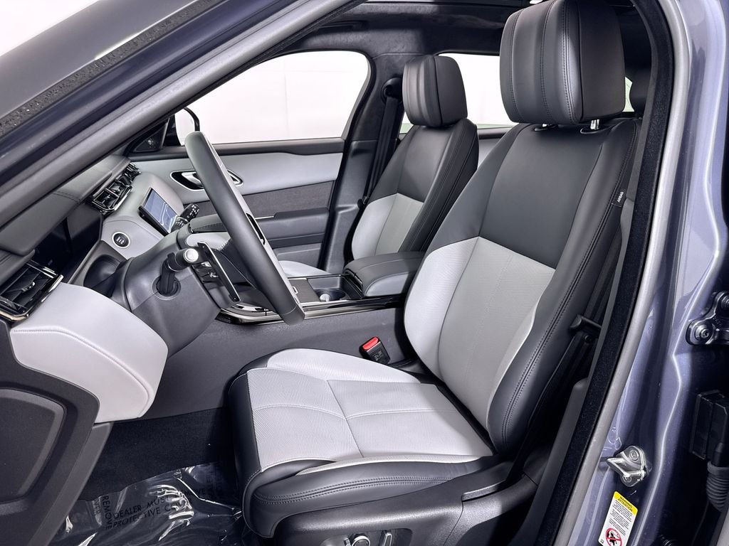Certified Used 2026 Blue Land Rover Autobiography image 11