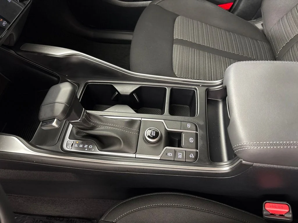 New 2026 Ivory Silver Kia LX image 40