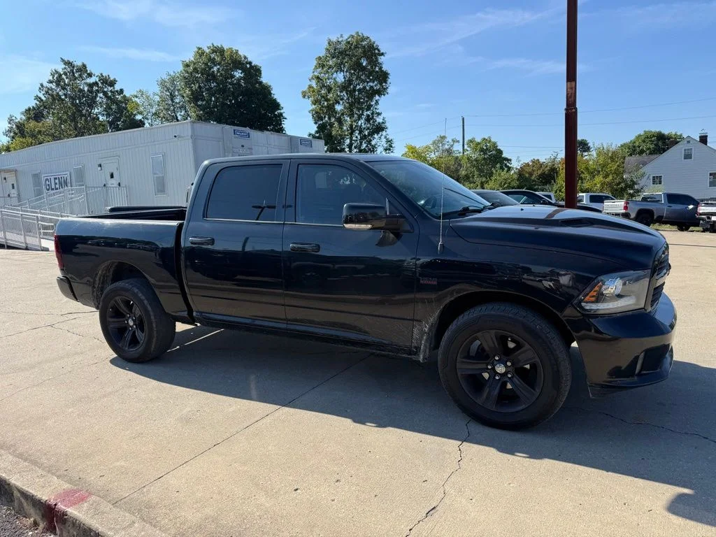 Used 2016 Black Ram Sport image 5
