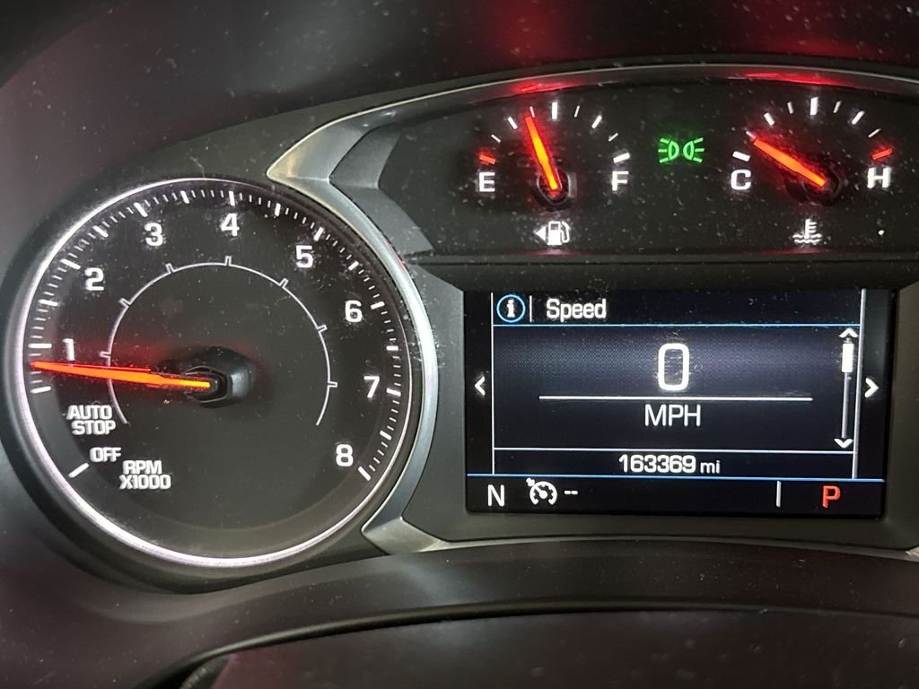 Used 2018 Summit White GMC Denali image 26