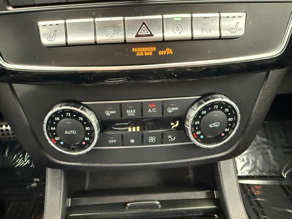 Used 2019 White Mercedes-Benz GLE 400 image 53