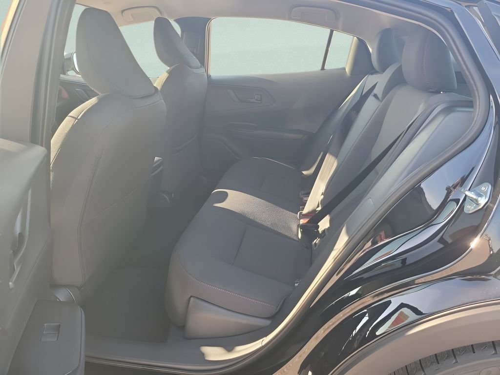 2026 Toyota Prius Plug-in Hybrid SE - Photo 23