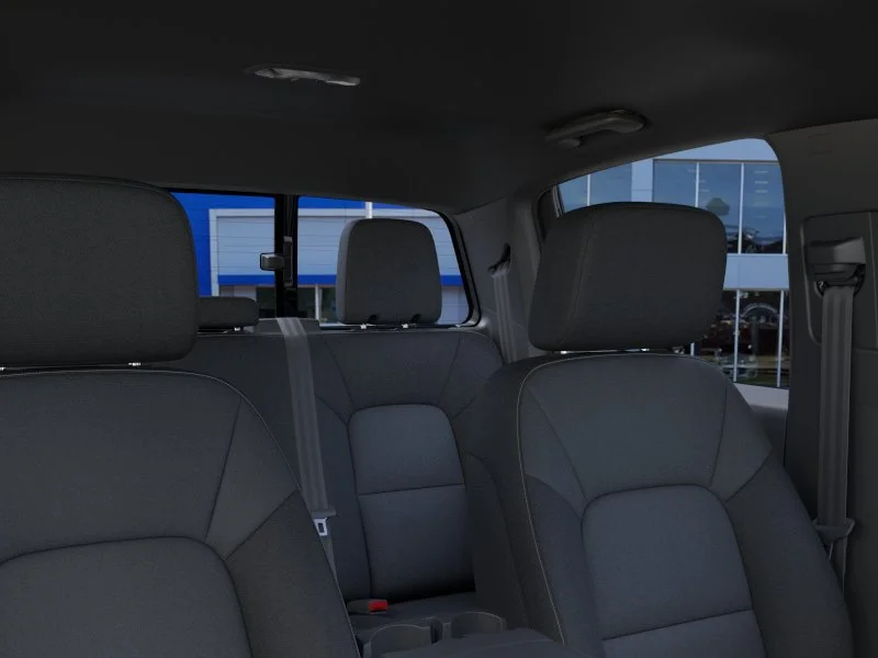 New 2026 Summit White Chevrolet WT image 24
