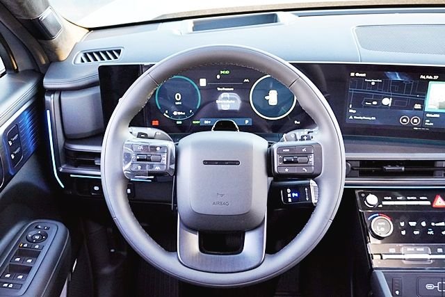 New 2026 Silver Hyundai Calligraphy image 26