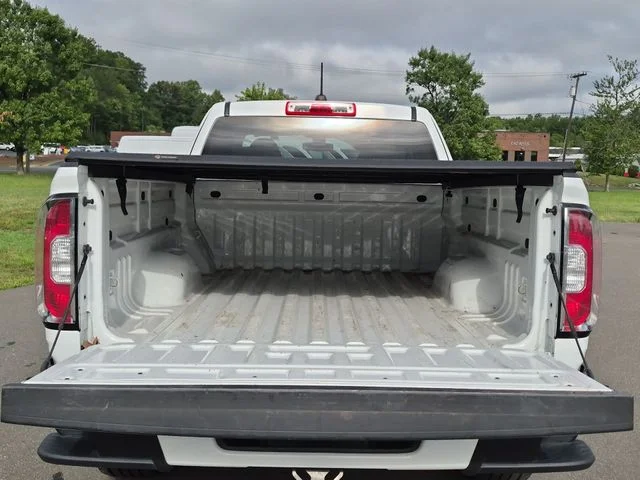 Used 2021 White GMC Elevation Standard image 32