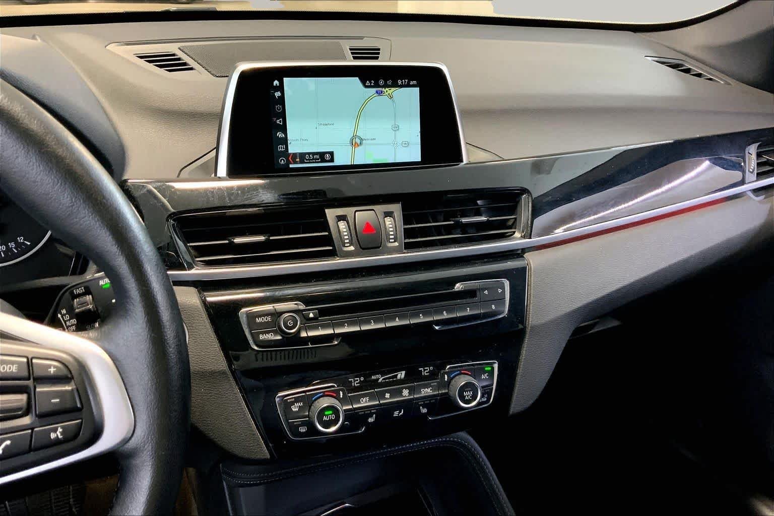 Used 2018 Mineral Gray Metallic BMW xDrive28i image 6