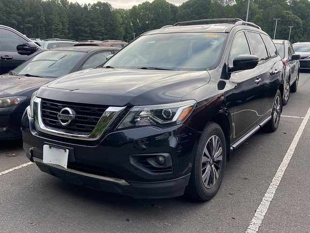 Used 2017 Nissan Pathfinder SV with VIN 5N1DR2MM4HC612725 for sale in Gastonia, NC