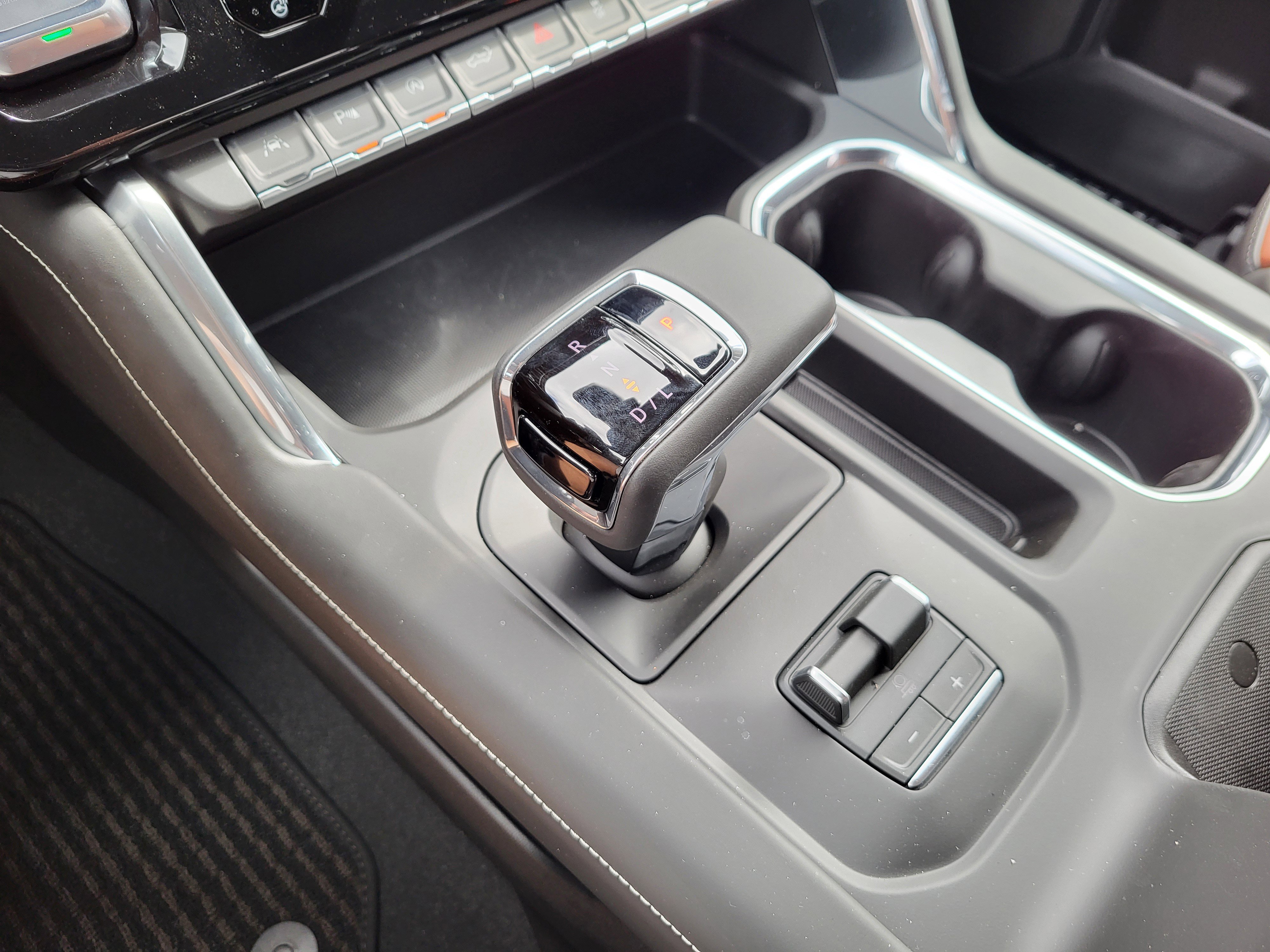 2026 GMC Sierra 1500 Denali Ultimate - Photo 18