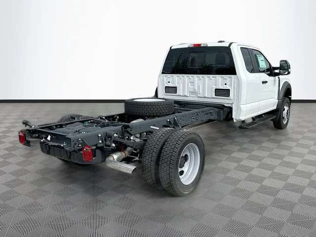New 2024 Oxford White Ford XL image 4